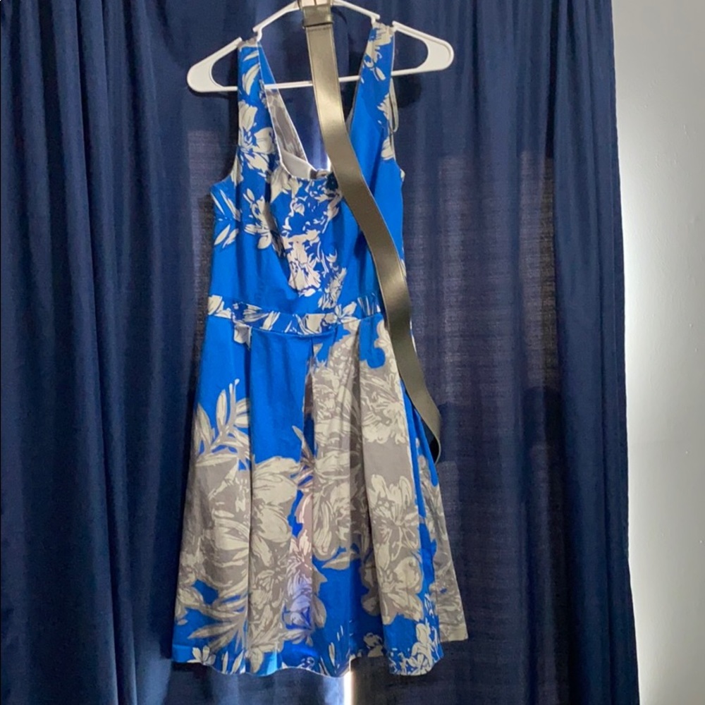 Donna Rico A-line Floral Dress with Cutout Back